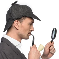 Maskeradset, detektiv