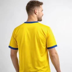 T-shirt, Sverige